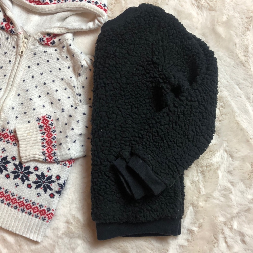 Sweater Bundle - Picture 4 of 8